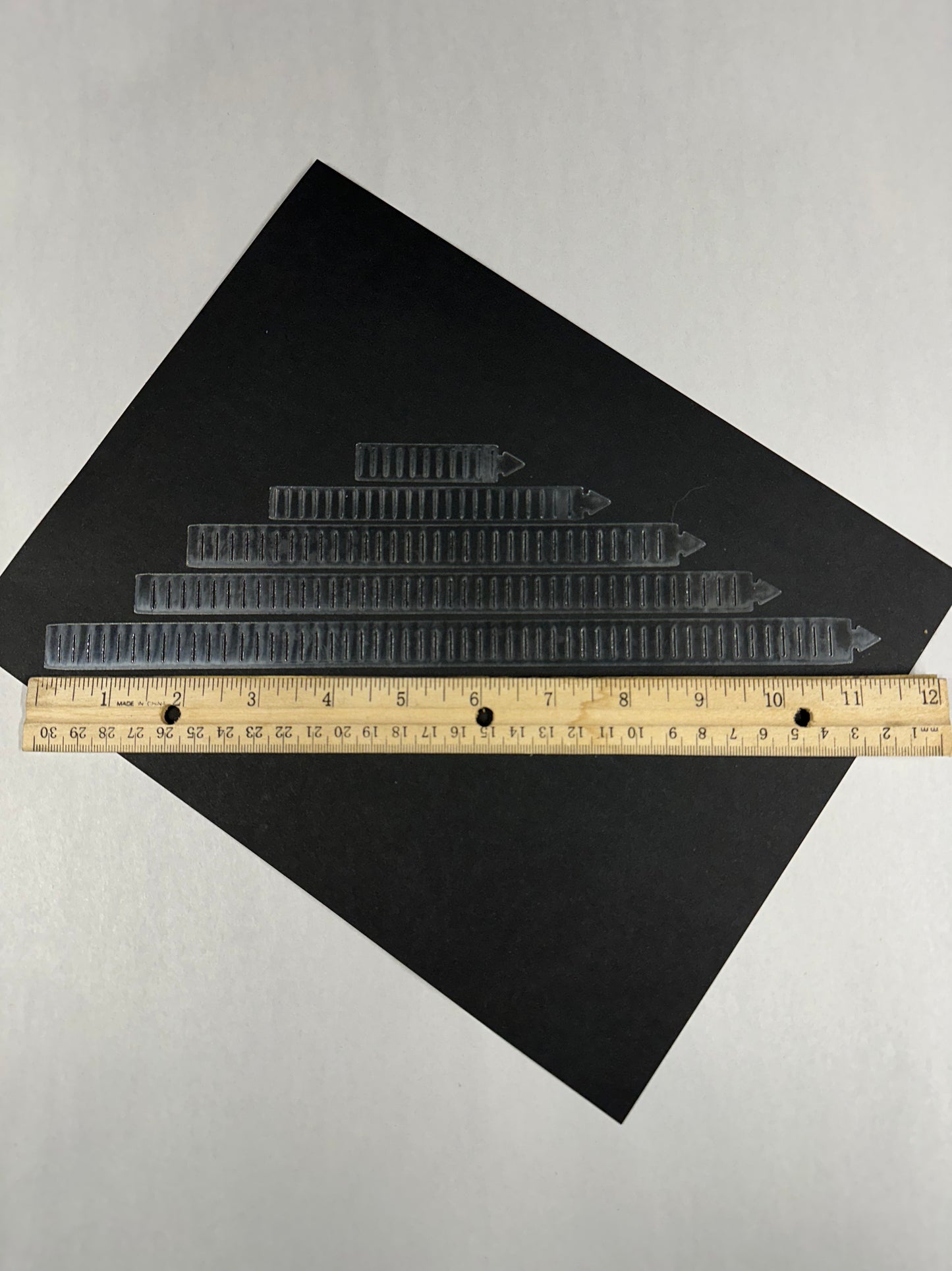 Stem Ties - Maddwoods