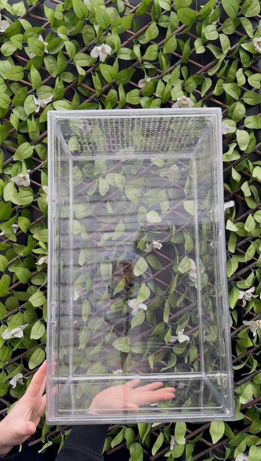 SkyScraper Enclosure Low Substrate Profile